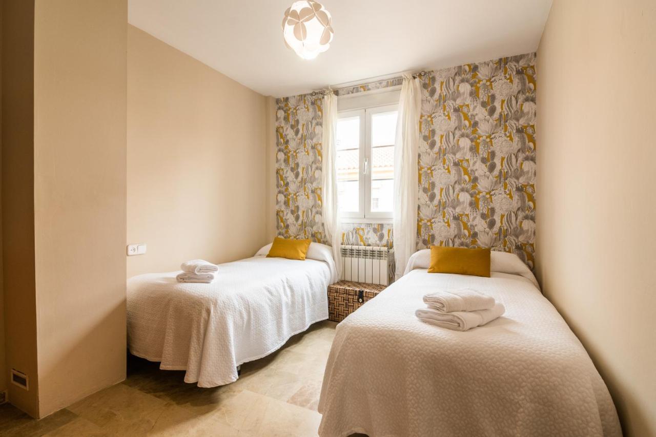 Tuguest Grisolia House - Free Parking Armilla Exteriör bild