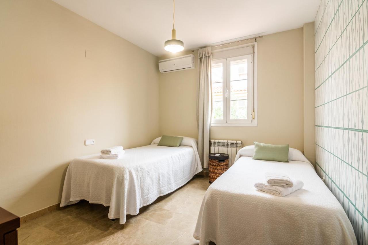Tuguest Grisolia House - Free Parking Armilla Exteriör bild